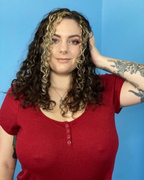 HappyGabby from Essex,United Kingdom